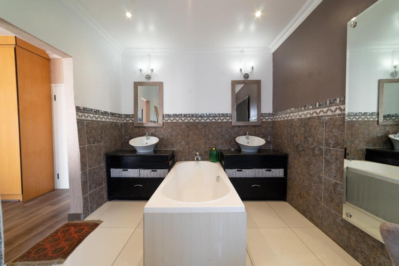 מידרנד Luxury Boutique Home In Kyalami מראה חיצוני תמונה